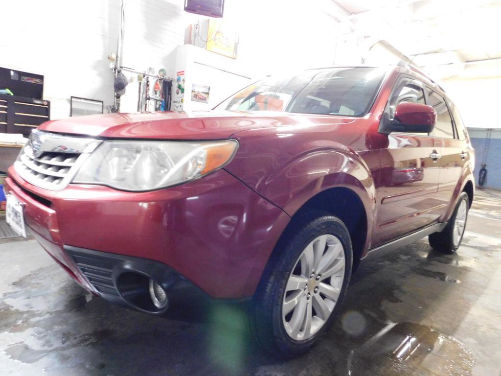 Used 2012 Subaru Forester 2.5X Limited AWD/4WD image 7