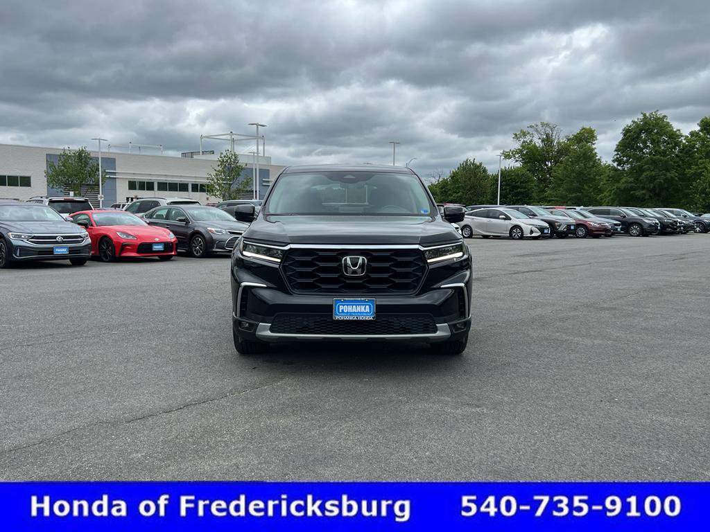 Used 2025 Honda Pilot EX-L image 3