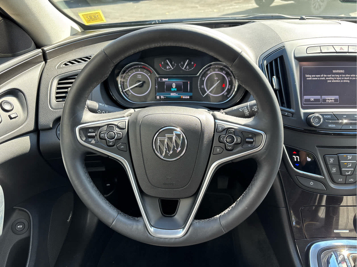 Used 2016 Buick Regal Premium AWD/4WD image 10