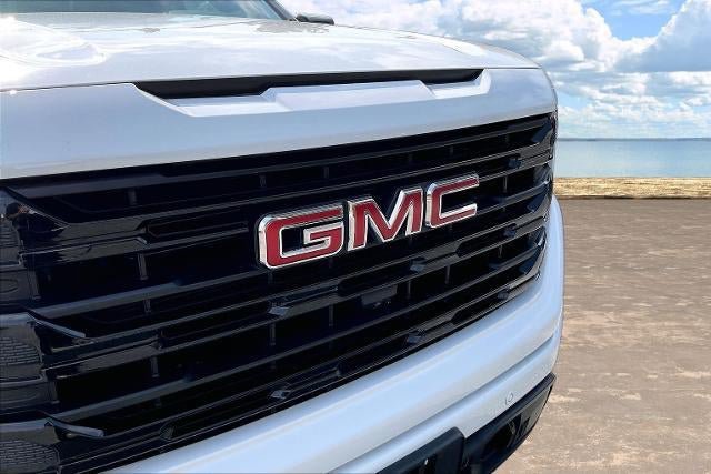 Used 2025 GMC Sierra 1500 Elevation w/ Elevation Premium Package AWD/4WD image 34