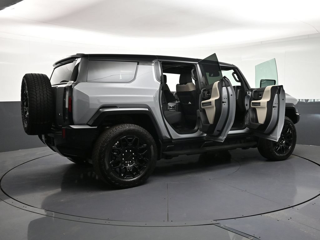 Certified 2026 GMC Hummer EV SUV AWD/4WD image 32