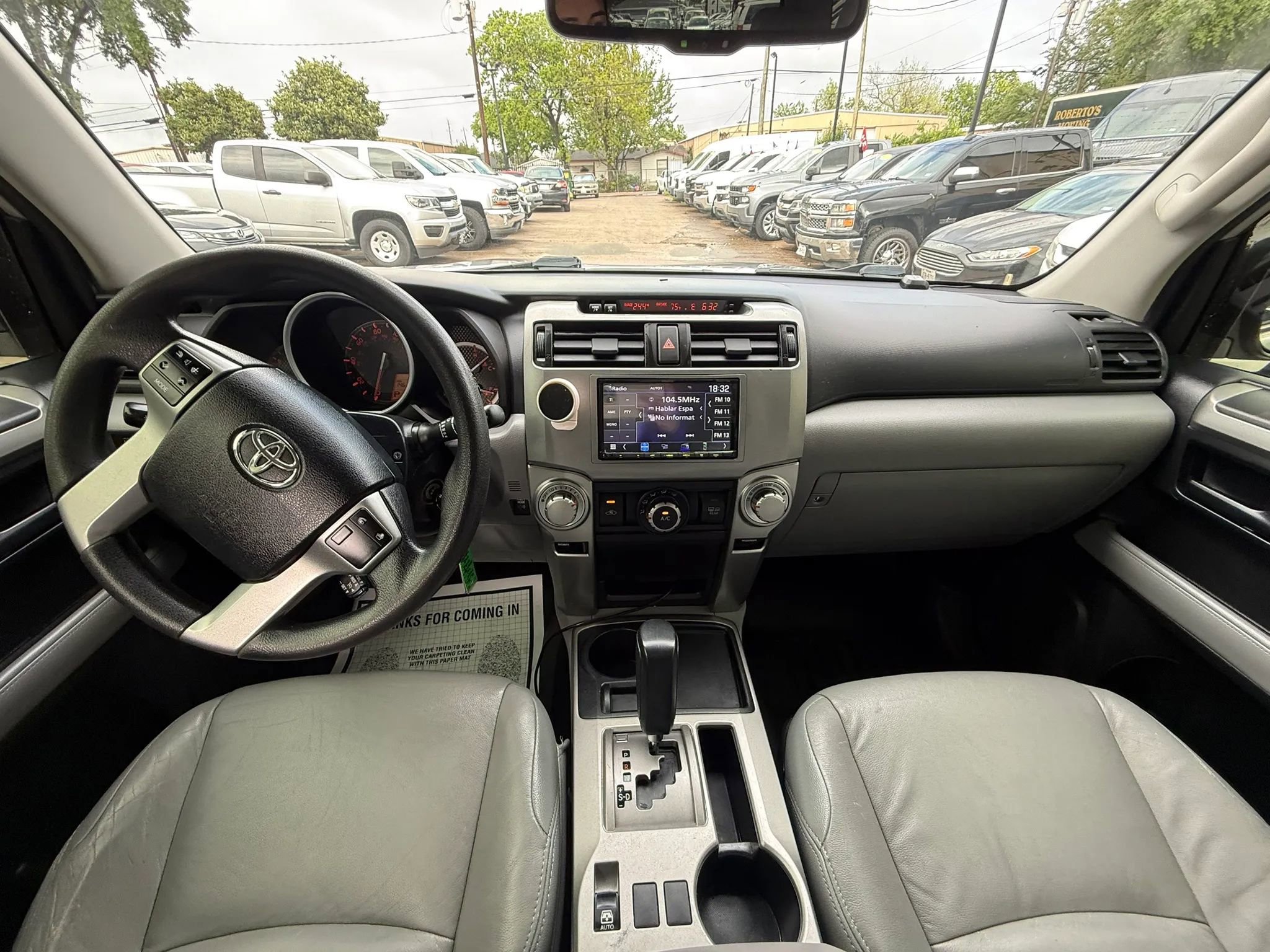 Used 2013 Toyota 4Runner SR5 w/ Convenience Pkg RWD image 9