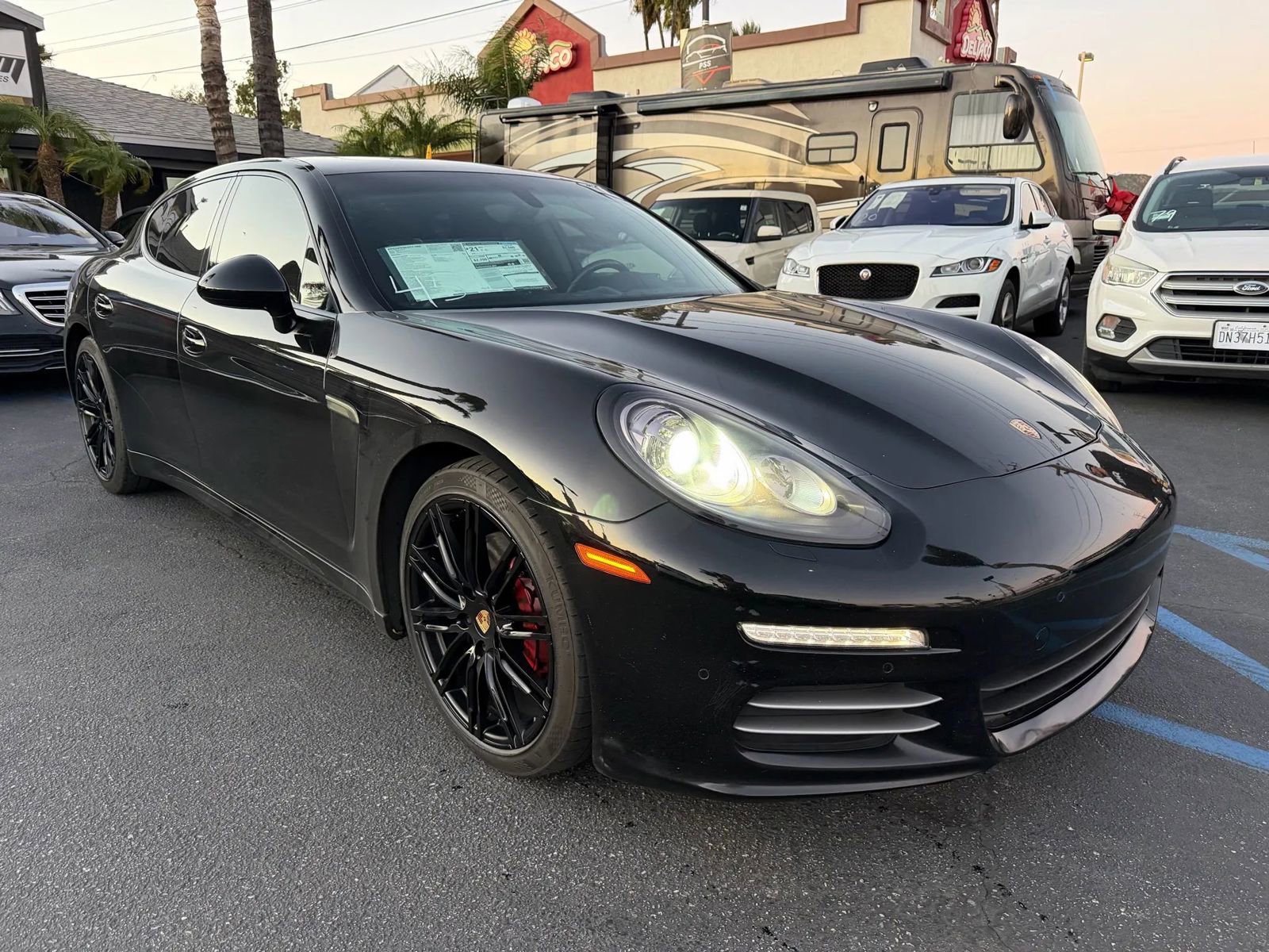 Used 2015 Porsche Panamera 4 AWD/4WD image 1