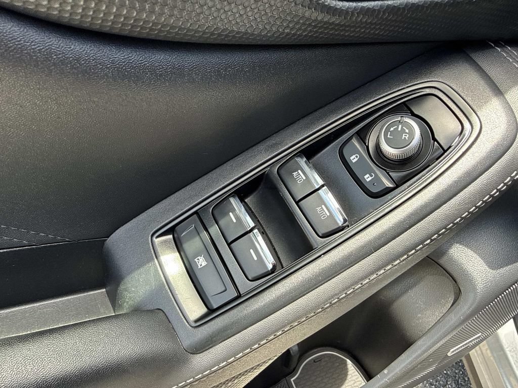 Used 2020 Subaru Forester Limited AWD/4WD image 23