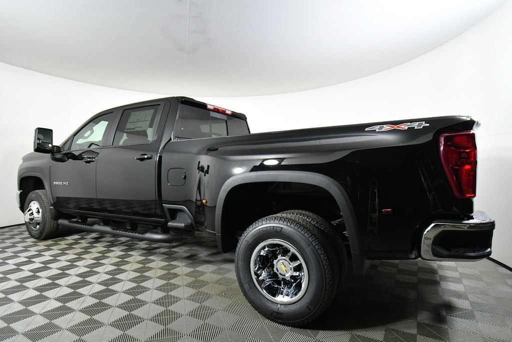 New 2026 Chevrolet Silverado 3500 LT w/ Safety Package image 14