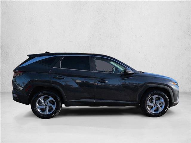 Used 2022 Hyundai Tucson SE w/ Cargo Package AWD/4WD image 4