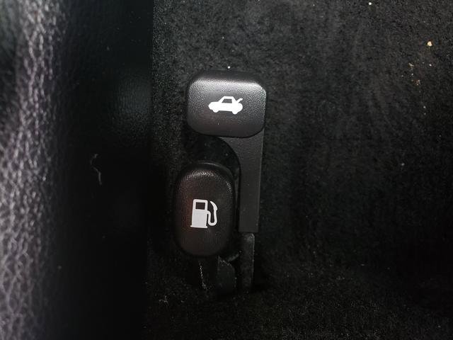 Certified 2024 Kia Forte LXS image 31