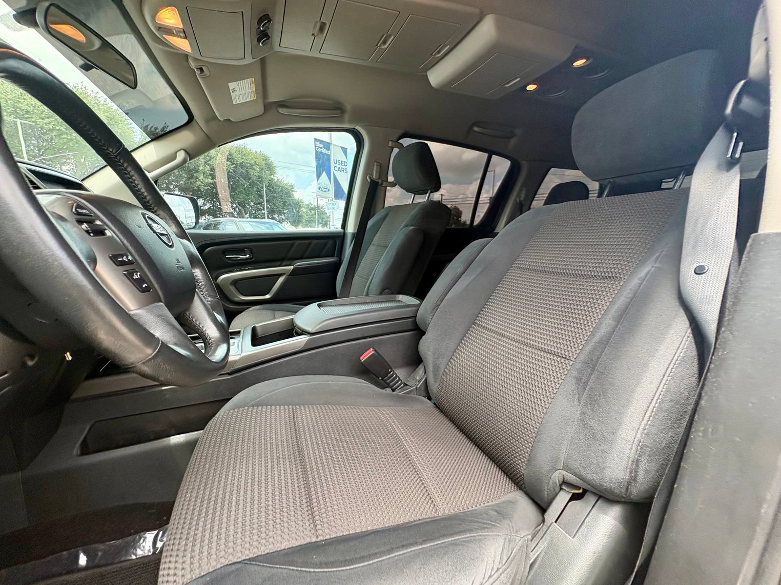 Used 2015 Nissan Armada SV RWD image 15