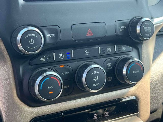 Used 2019 RAM 1500 Laramie w/ Off Road Group AWD/4WD image 29