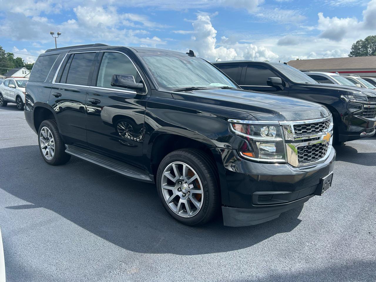Used 2020 Chevrolet Tahoe LT AWD/4WD image 2