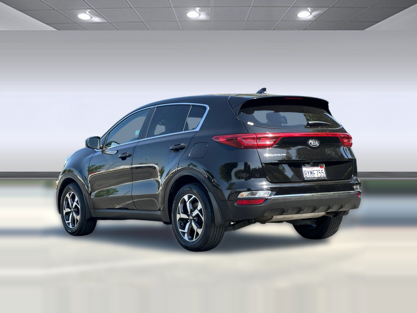 Used 2022 Kia Sportage LX FWD image 3