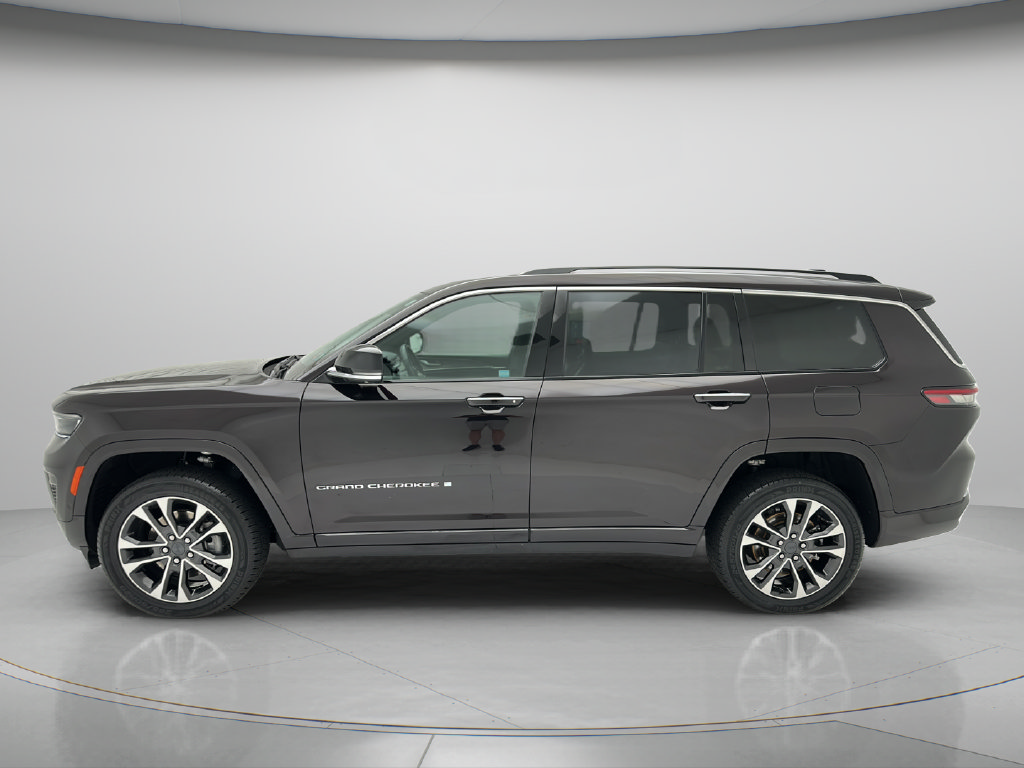 Used 2023 Jeep Grand Cherokee L Overland w/ Advanced Protech Group III AWD/4WD image 8
