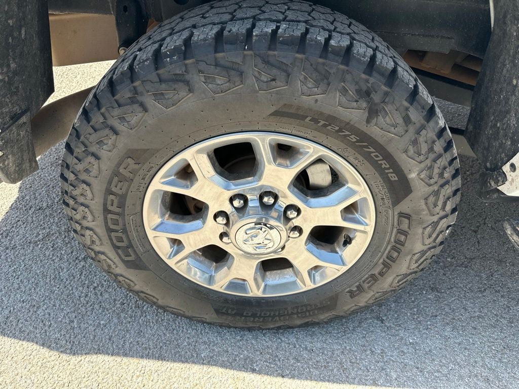 Used 2022 RAM 2500 Laramie w/ Protection Group AWD/4WD image 5