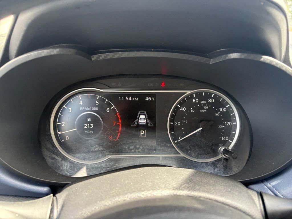 Used 2023 Nissan Versa SV image 17