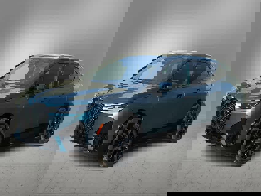 New 2025 BMW iX xDrive50 w/ Premium Package image 4