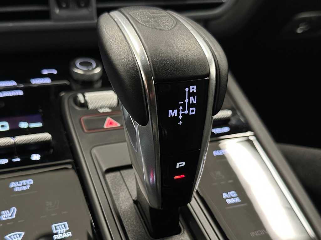 Used 2022 Porsche Cayenne Turbo GT image 29