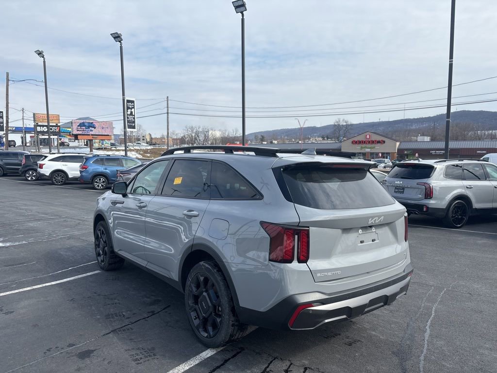 Used 2024 Kia Sorento X-Line EX image 5