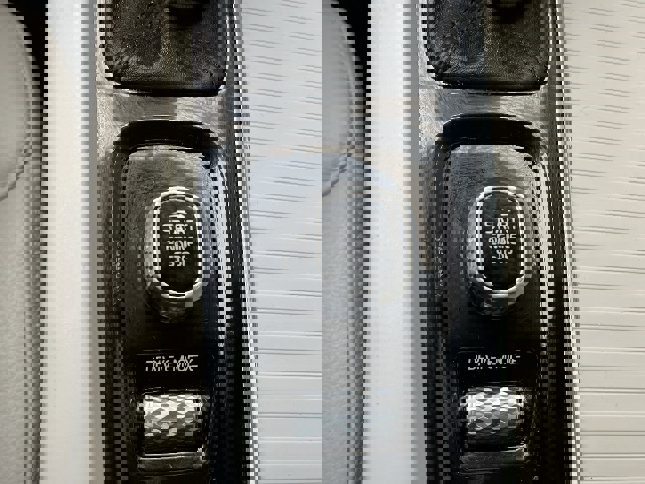 Used 2019 Volvo S60 T6 Momentum w/ Premium Package image 20