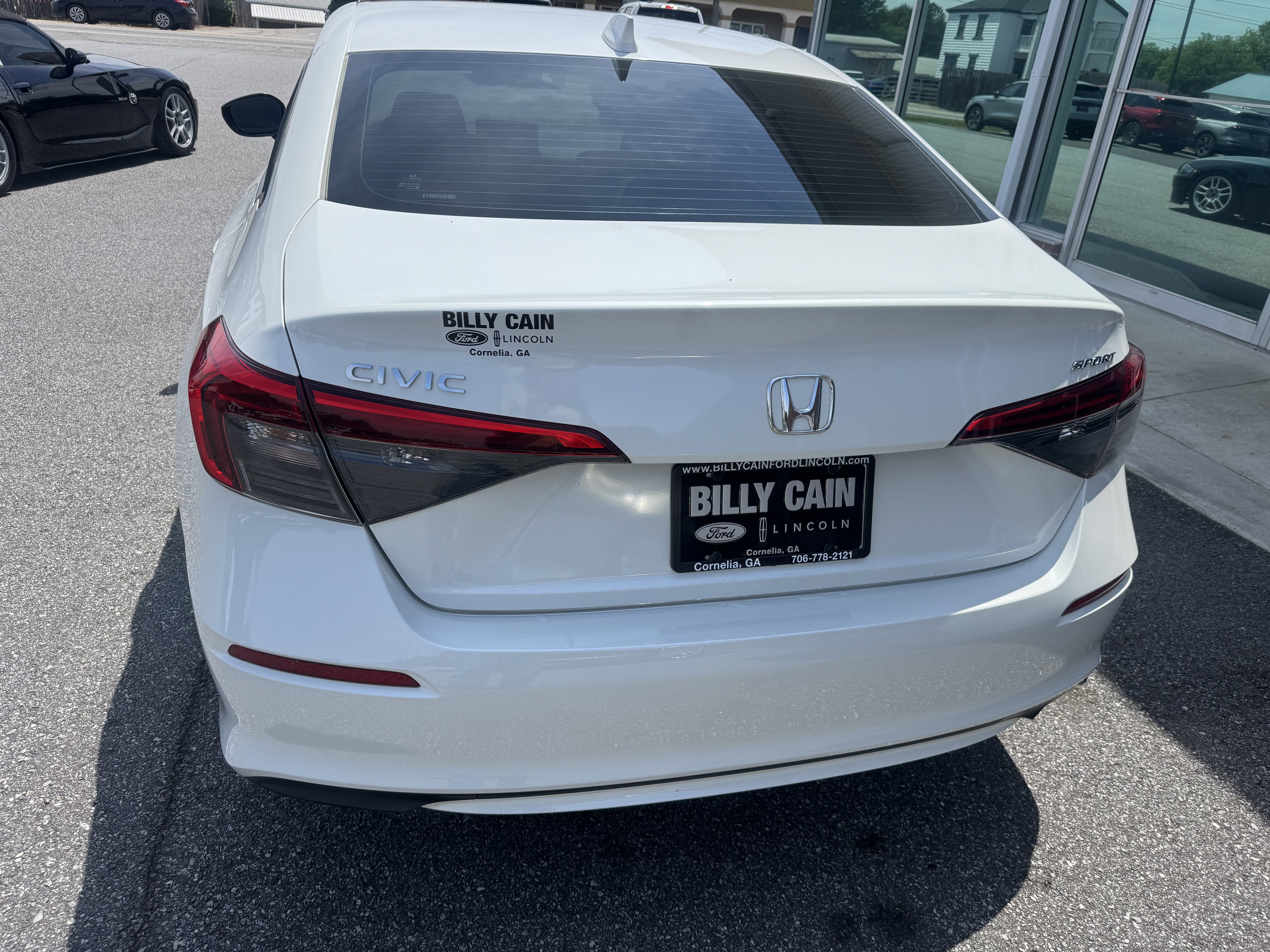 Used 2022 Honda Civic Sport image 3