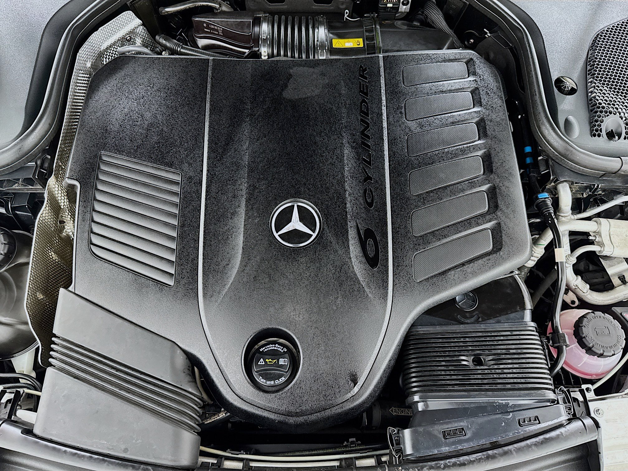 Used 2022 Mercedes-Benz E 450 4MATIC Cabriolet image 33