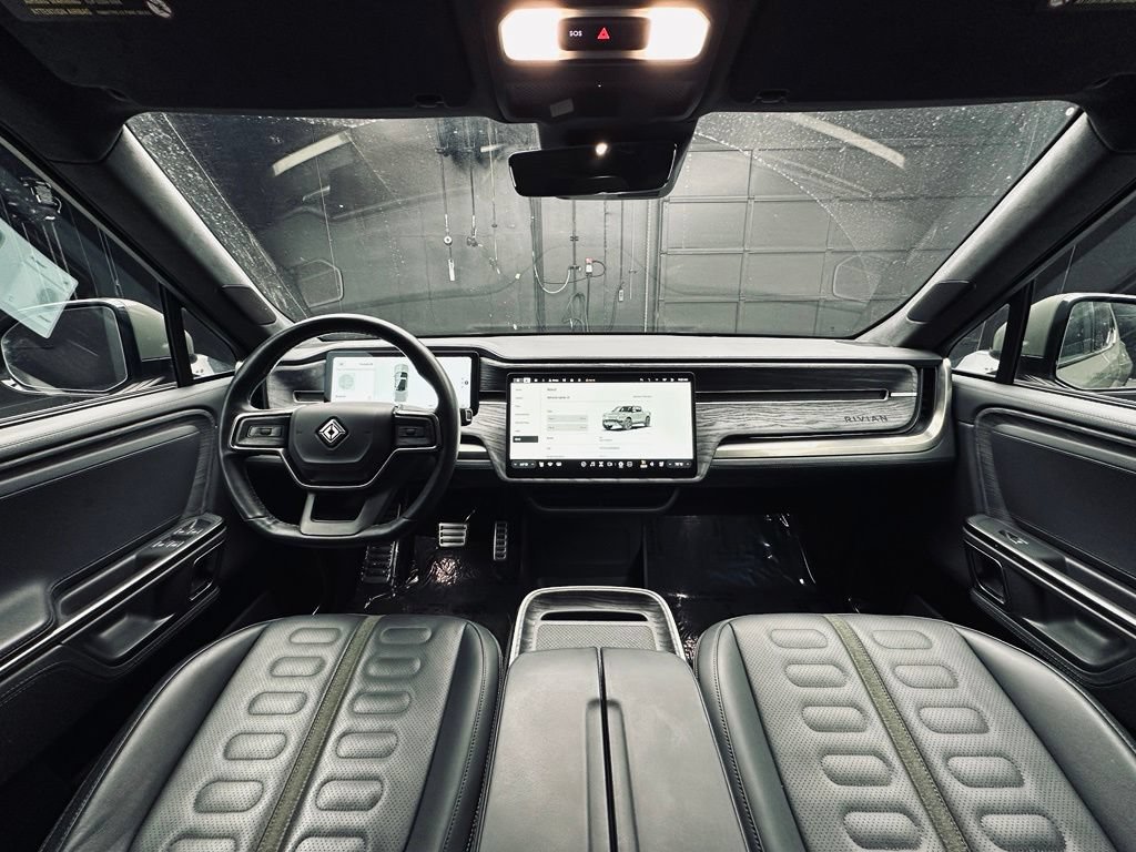 Used 2022 Rivian R1T Launch Edition AWD/4WD image 18