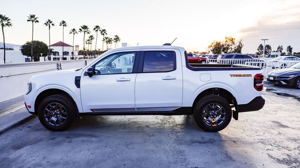 Used 2025 Ford Maverick Tremor image 14