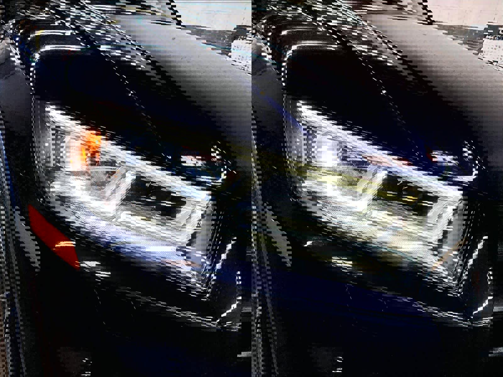 Used 2020 Audi Q5 2.0T Premium Plus image 31