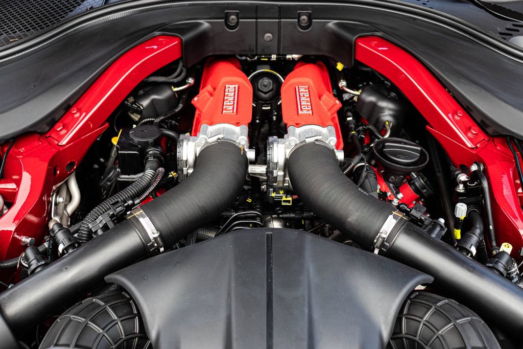 Certified 2025 Ferrari Roma Spider RWD image 54
