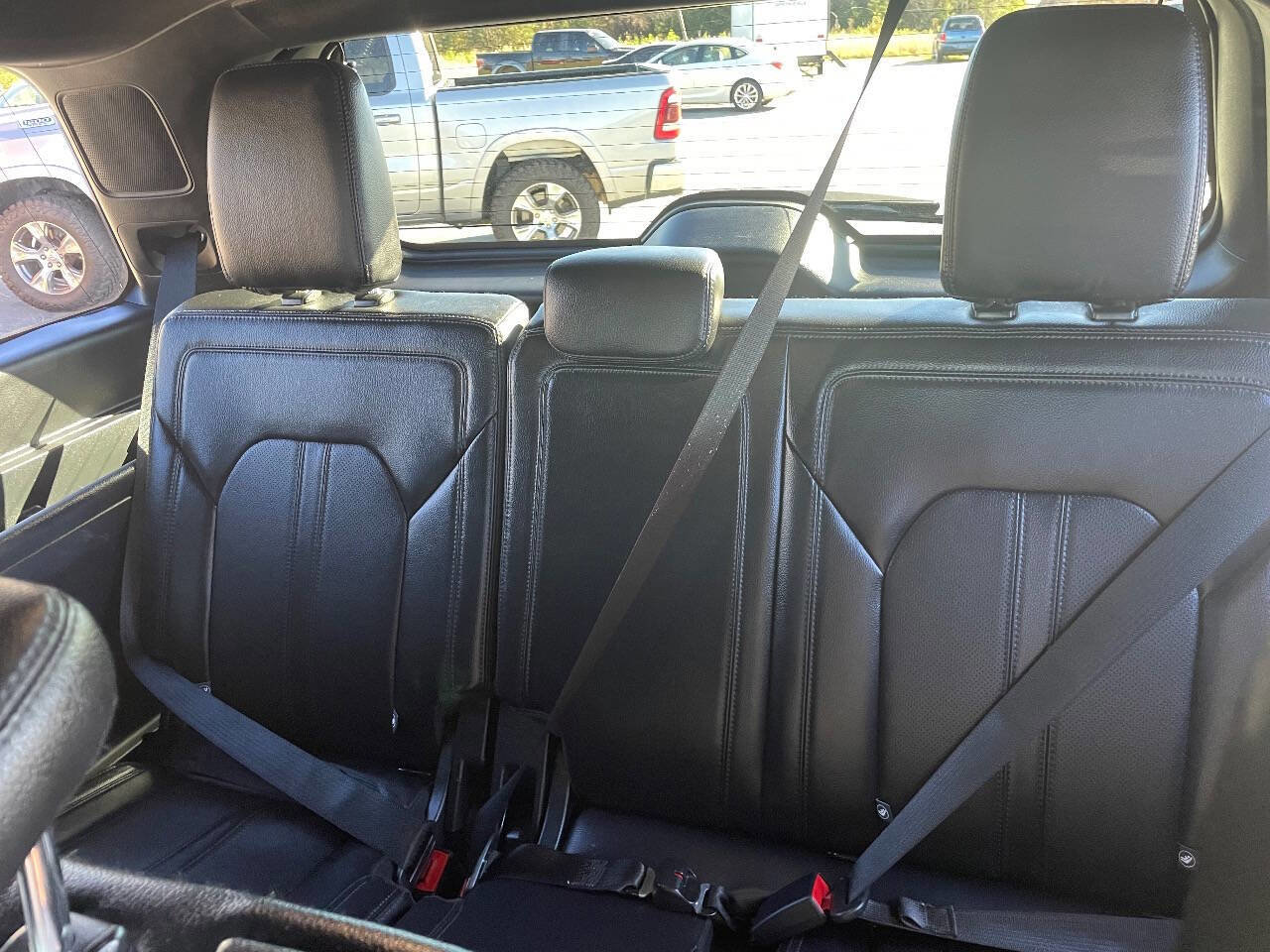 Used 2019 Ford Expedition Limited w/ Equipment Group 301A image 9