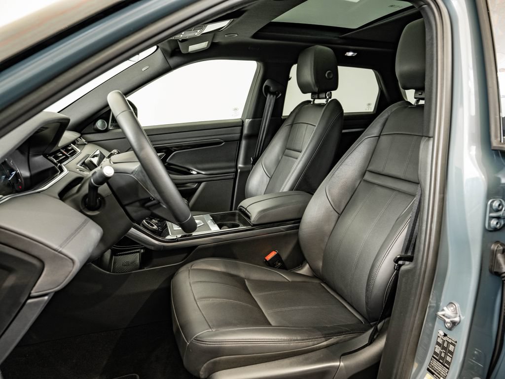 Used 2023 Land Rover Range Rover Evoque SE AWD/4WD image 24