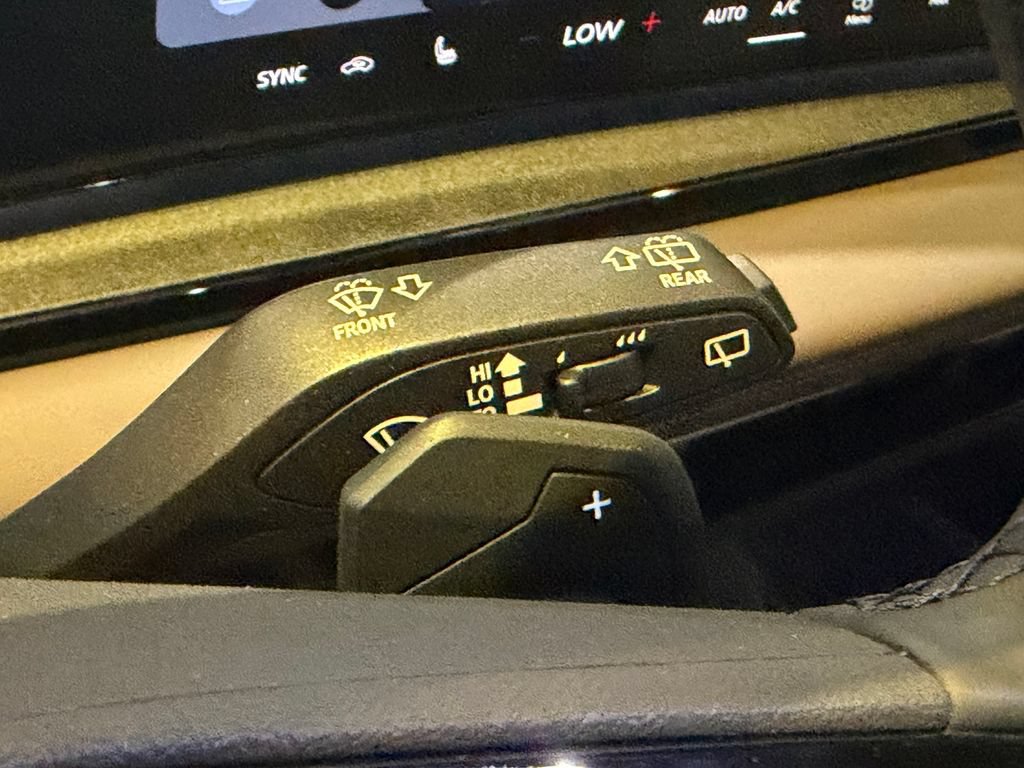 New 2027 Audi Q6 e-tron Premium Plus AWD/4WD image 28