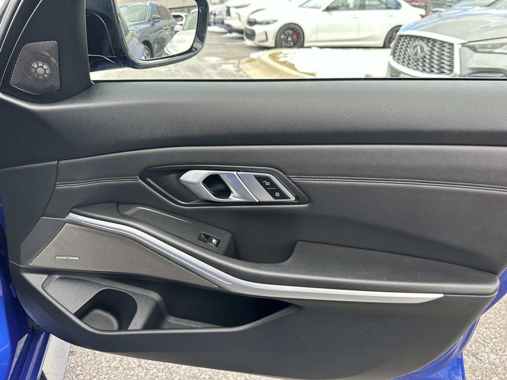 Used 2023 BMW M3 Competition image 39