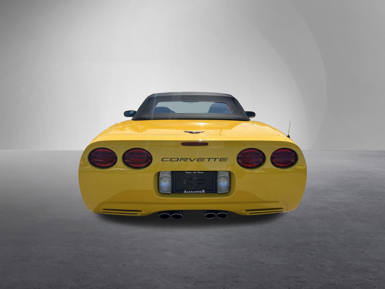 Used 2004 Chevrolet Corvette Convertible w/ Preferred Equipment Group RWD image 4