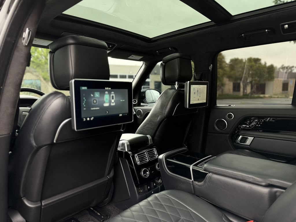 Used 2021 Land Rover Range Rover SV Autobiography Dynamic AWD/4WD image 20