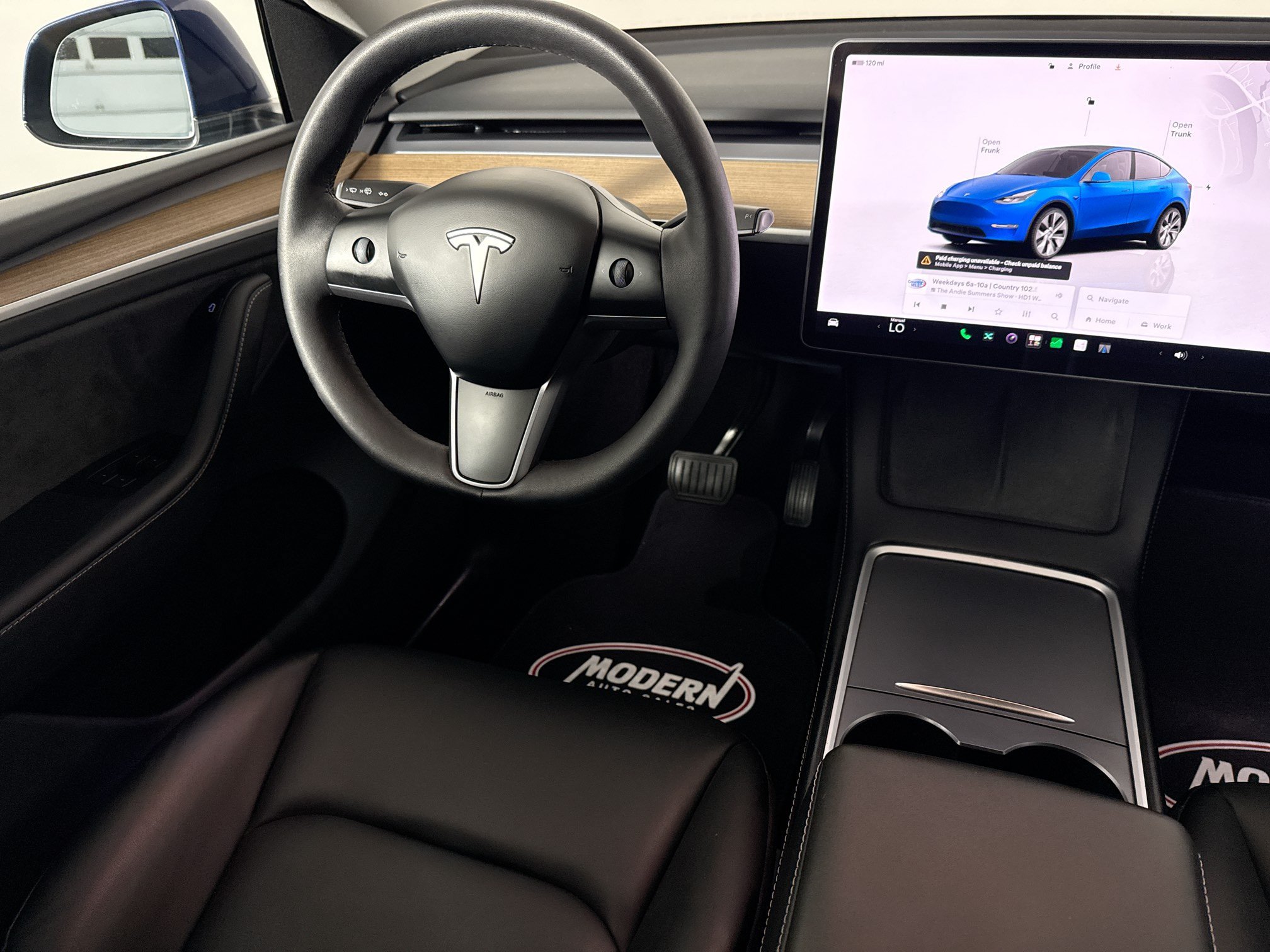 Used 2023 Tesla Model Y Long Range AWD/4WD image 31