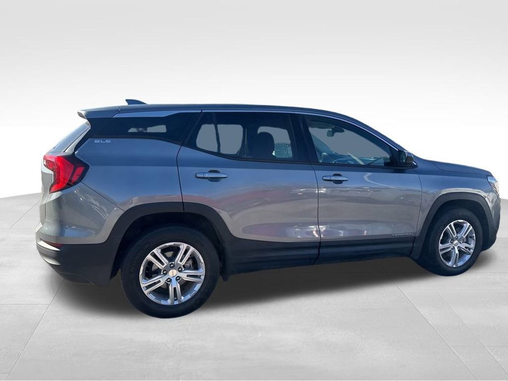 Used 2018 GMC Terrain SLE image 5