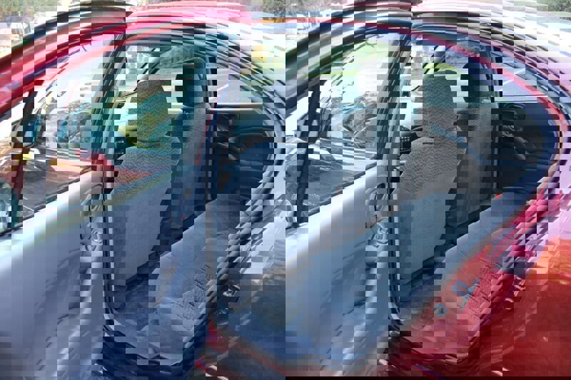 Used 2002 Pontiac Grand Am SE image 14