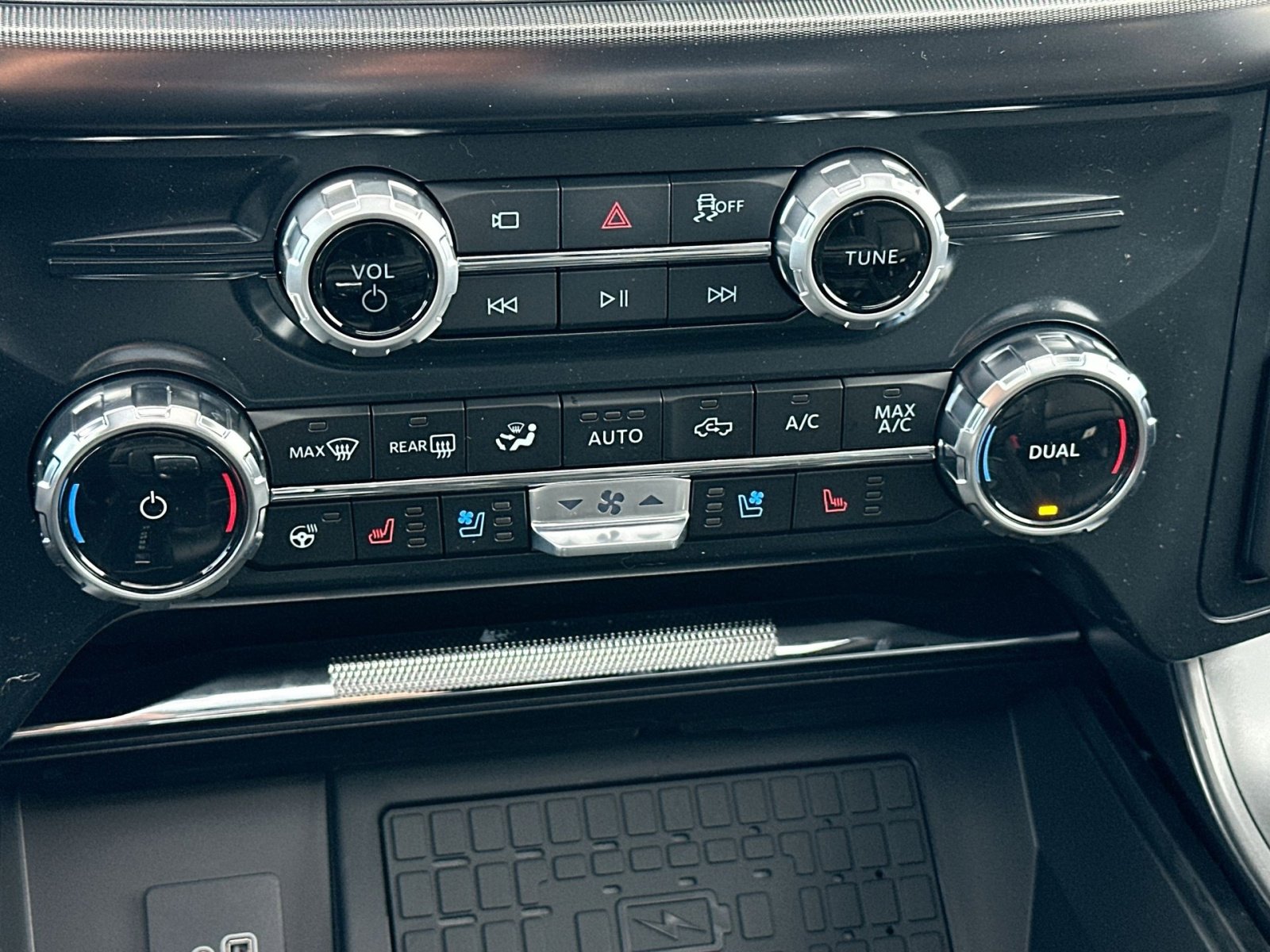 New 2026 Ford F150 Lariat w/ Equipment Group 501A Mid image 26