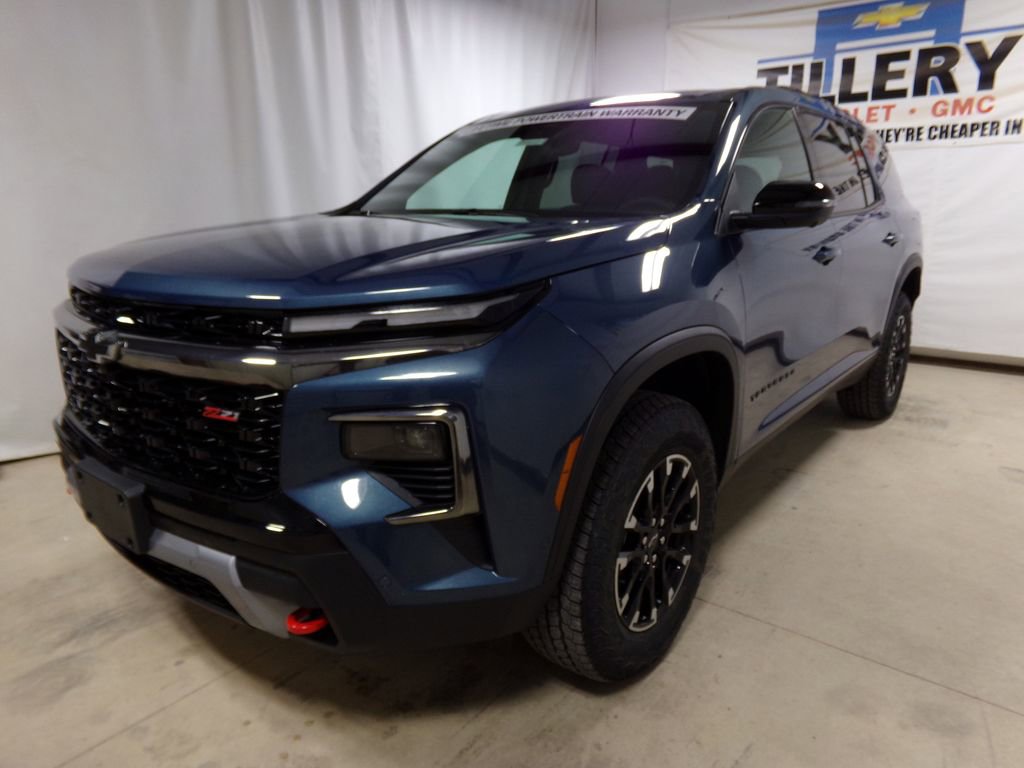 New 2026 Chevrolet Traverse Z71 w/ Enhanced Driving Package image 3