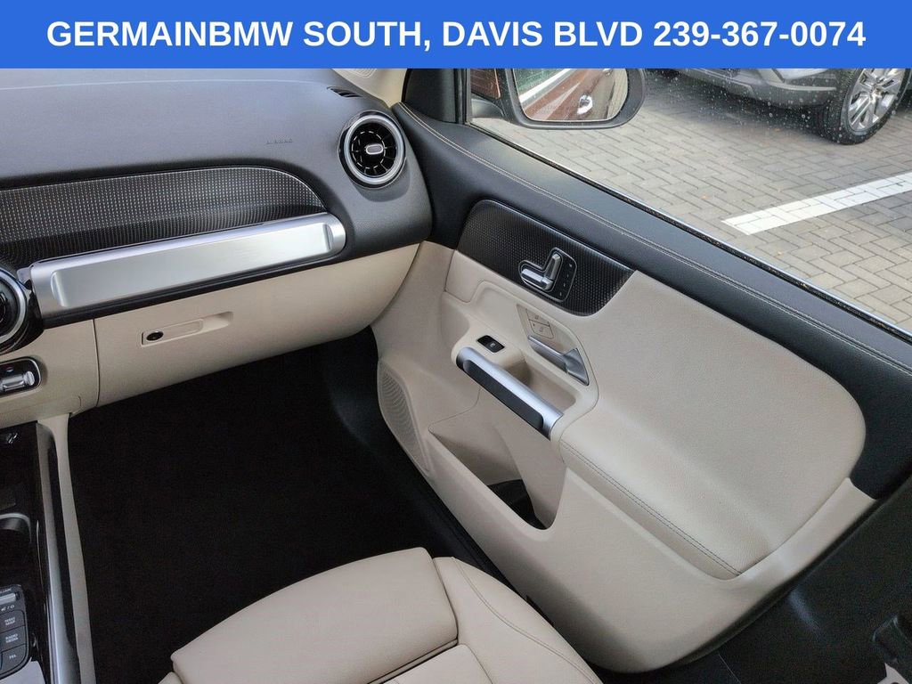 Used 2023 Mercedes-Benz GLB 250 image 18