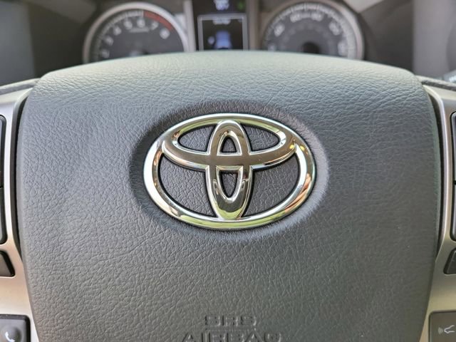 Used 2023 Toyota Tacoma SR5 w/ Technology Package image 27