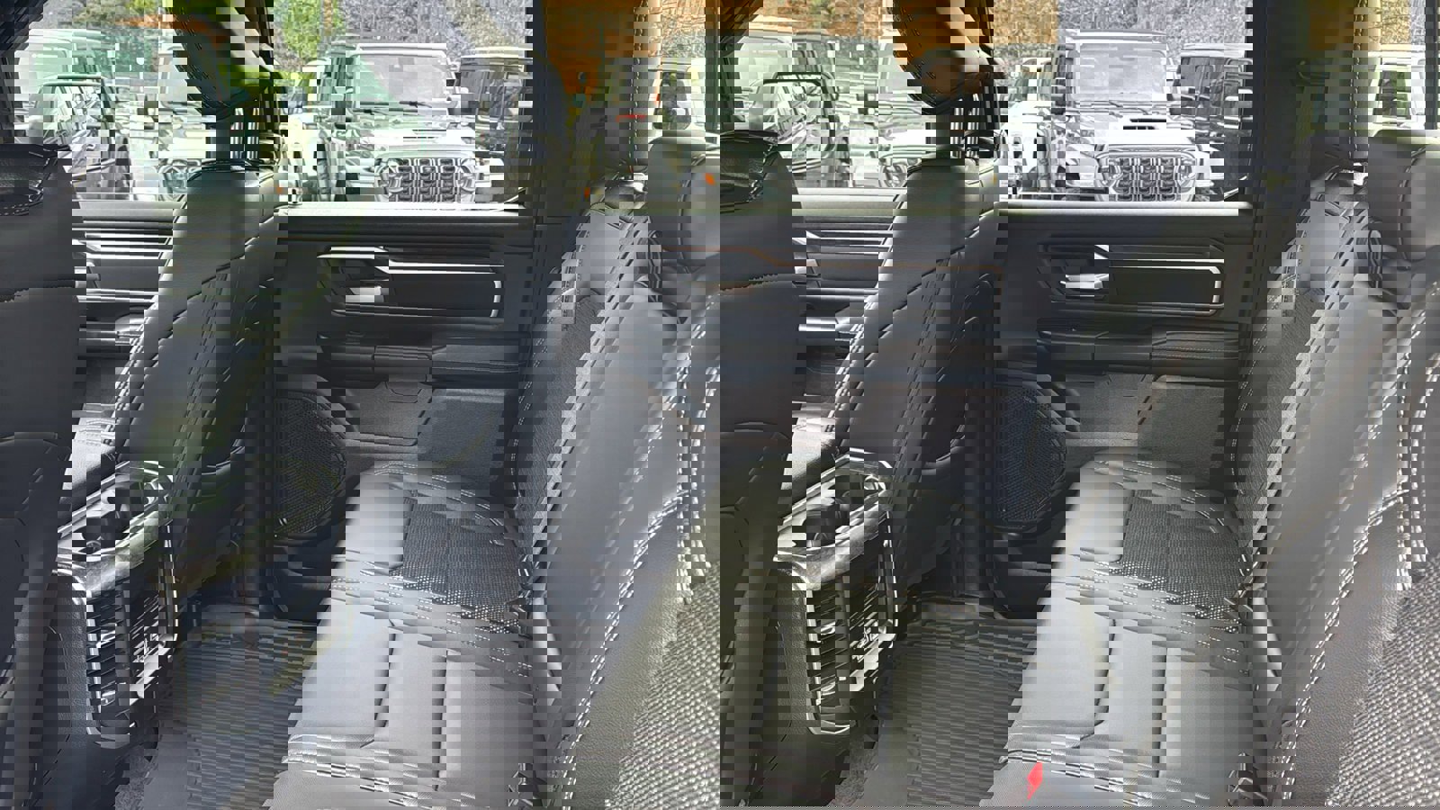 Certified 2024 RAM 1500 Big Horn image 30