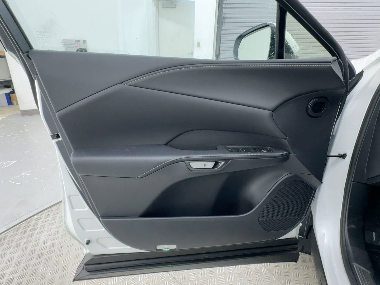 Certified 2025 Lexus RX 350 Premium w/ Accessory Package (Z1) image 15