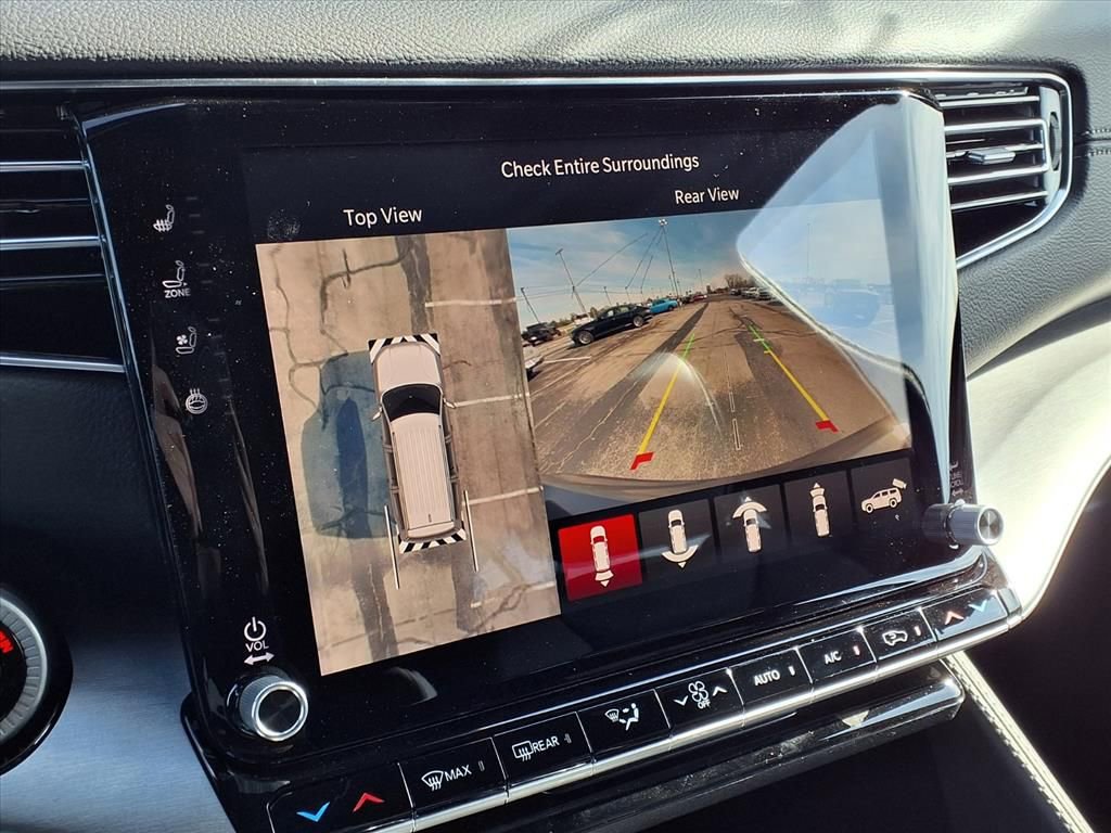 New 2025 Jeep Wagoneer 4WD w/ Convenience Group I image 11