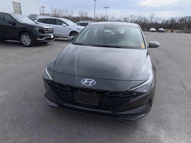 Used 2022 Hyundai Elantra SEL w/ Convenience Package image 4