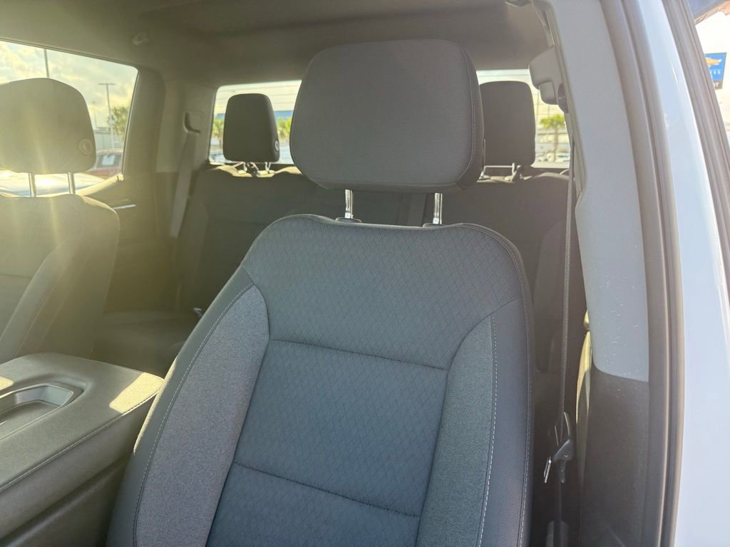 Used 2023 Chevrolet Silverado 1500 LT image 22