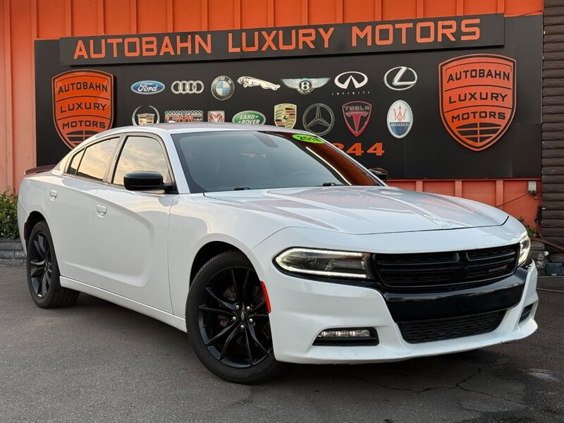 Used 2018 Dodge Charger R/T w/ Beats Audio Group RWD image 1