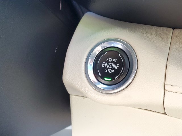 Certified 2023 Buick Envision Avenir AWD/4WD image 17