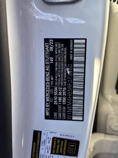 Used 2024 Mercedes-Benz GLC 300 4MATIC image 28