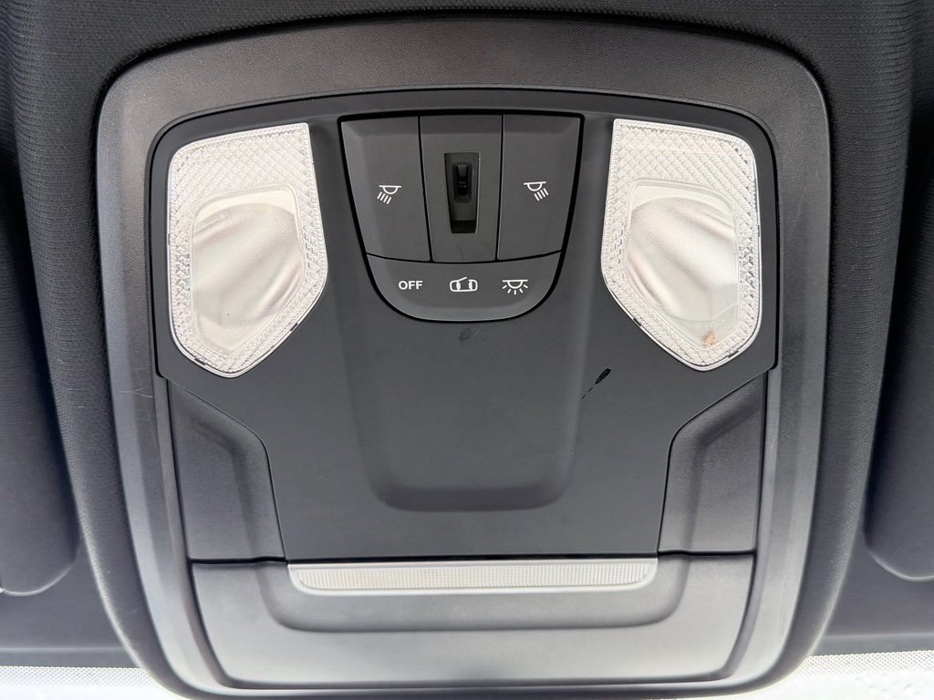 Used 2022 RAM 2500 Big Horn w/ Protection Group AWD/4WD image 15